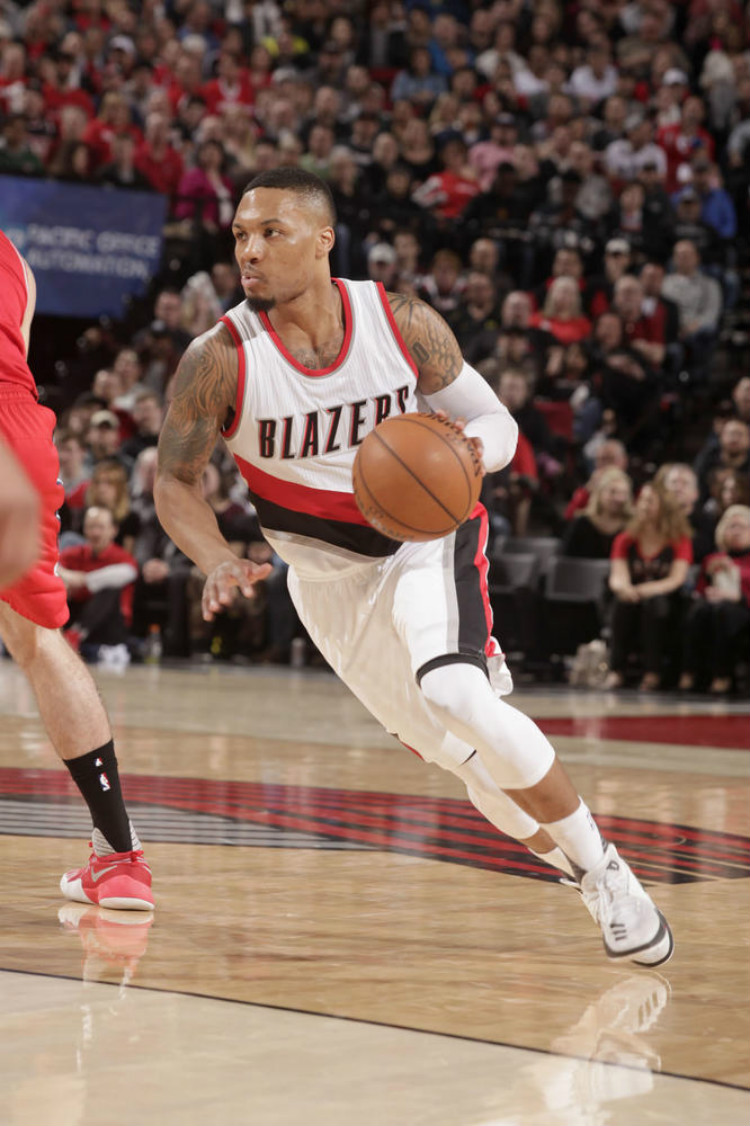 更需要球员 更需要球员